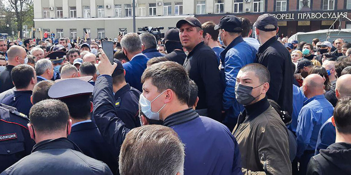 Митинг против режима самоизоляции во Владикавказе. Апрель 2019 года. Фото: ТАСС