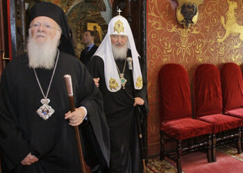 Патриарх Константинопольский Варфоломей и патриарх Московский и всея Руси Кирилл. Фото: news.ru