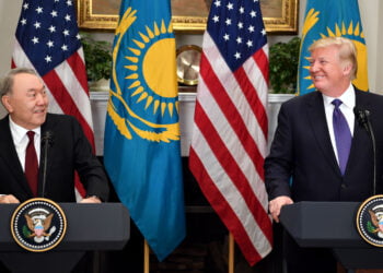 Нурсултан Назарбаев и Дональд Трамп. Иллюстрация: astanatimes.com