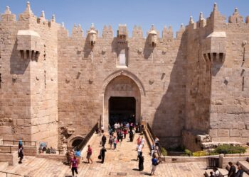 Иерусалимские врата