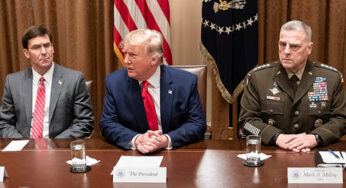 Трамп может узурпировать власть через военное положение: Newsweek