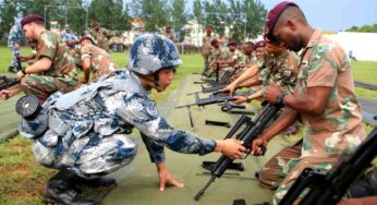 Китай продвигает в Африке свою модель «армией руководит партия»