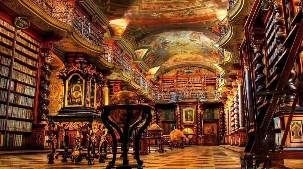 Людмила Лис: У каждой книги, как и у человека – своя судьба