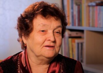 Любовь Дементьевна Морозова