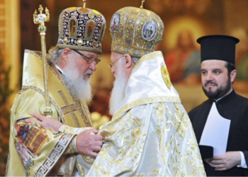 Патриахи Московский и всея Руси Кирилл и патриарх Константинопольский Варфоломей. Фото: Youtube