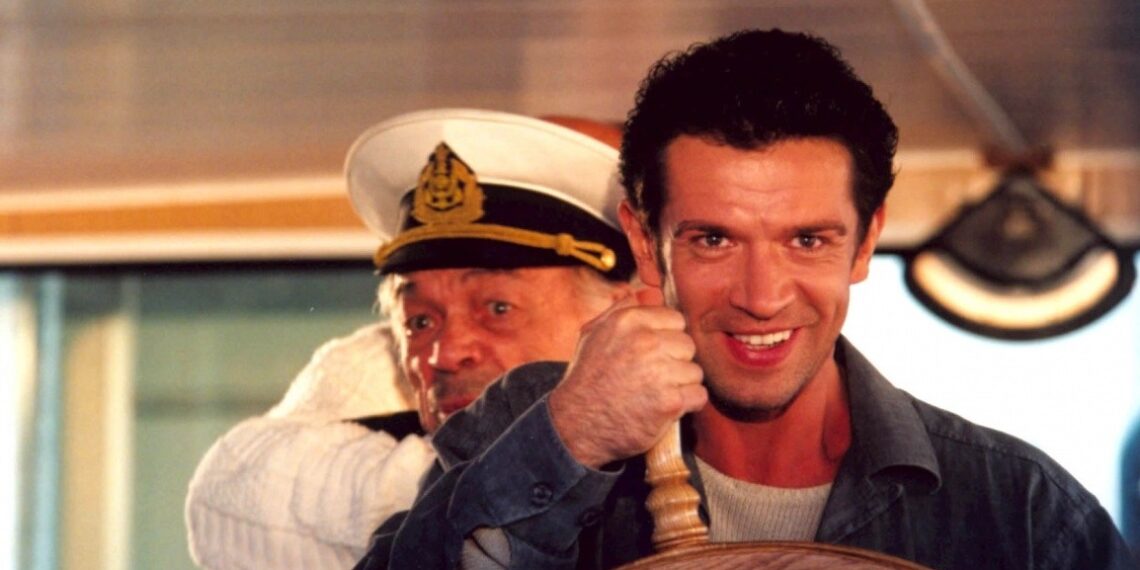 Кадр из фильма Павла Лунгина "Олигарх" (2002 год)