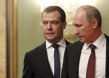 Владимир Путин и Дмитрий Медведев