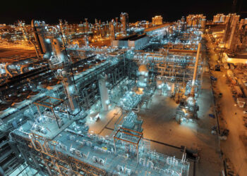 Газовый завод в Катаре. Фото: Oil & Gas Middle East