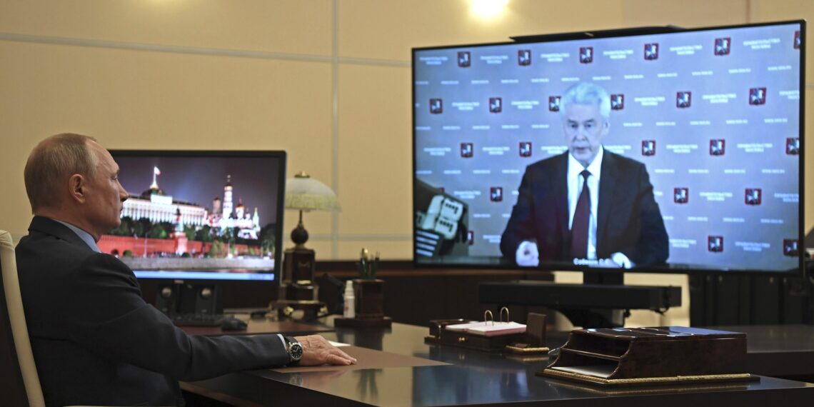 Владимир Путин и Сергей Собянин. Фото: Пресс-служба Кремля