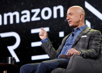Джефф Безос. Фото: John Locher / Reuters
