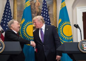 Нурсултан Назарбаев и Дональд Трамп