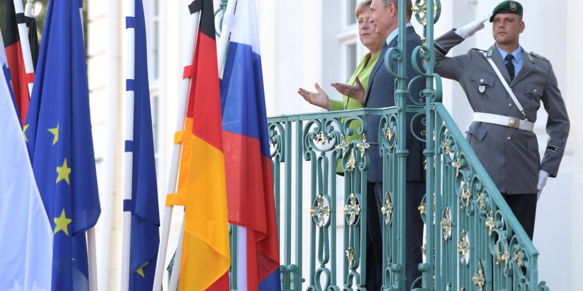 Меркель сделала все для того, чтобы Путин не попал на свадьбу Кнайсль