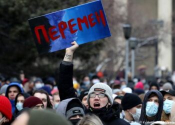 Марш солидарности во Владивостоке. 21 апреля 2021 года.