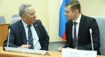 Системный кризис в Хакасии: уголовные дела, чехарда с министрами и низкий рейтинг губернатора