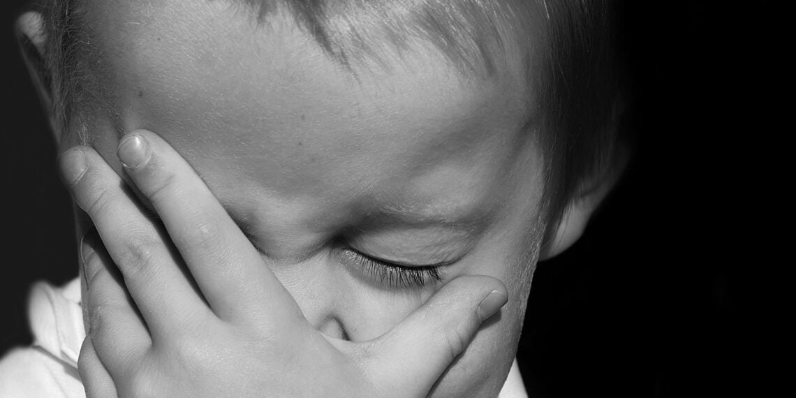 Плач ребенка. Фото: publicdomainpictures.net