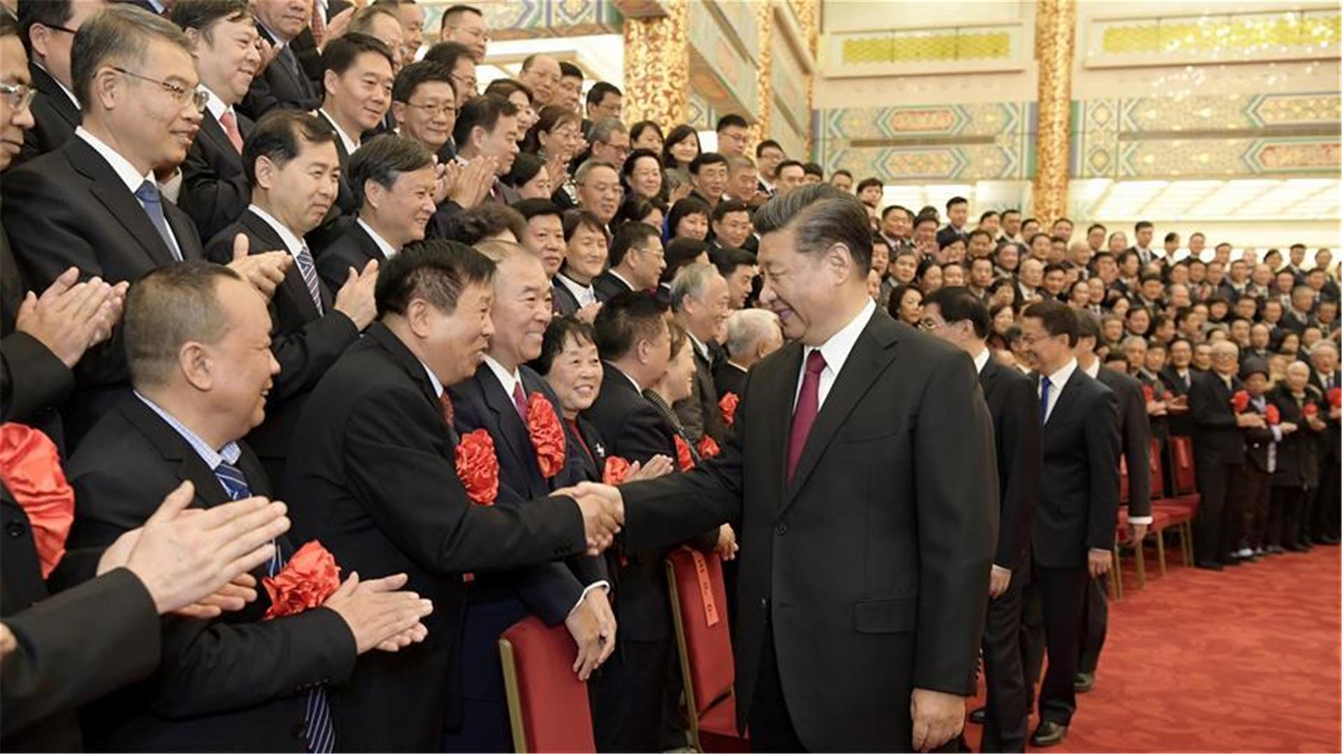 «Эта кошка ловит много мышей»: к столетию Компартии Китая