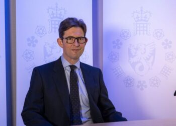 Генеральный директор МИ-5 Кен МакКаллум