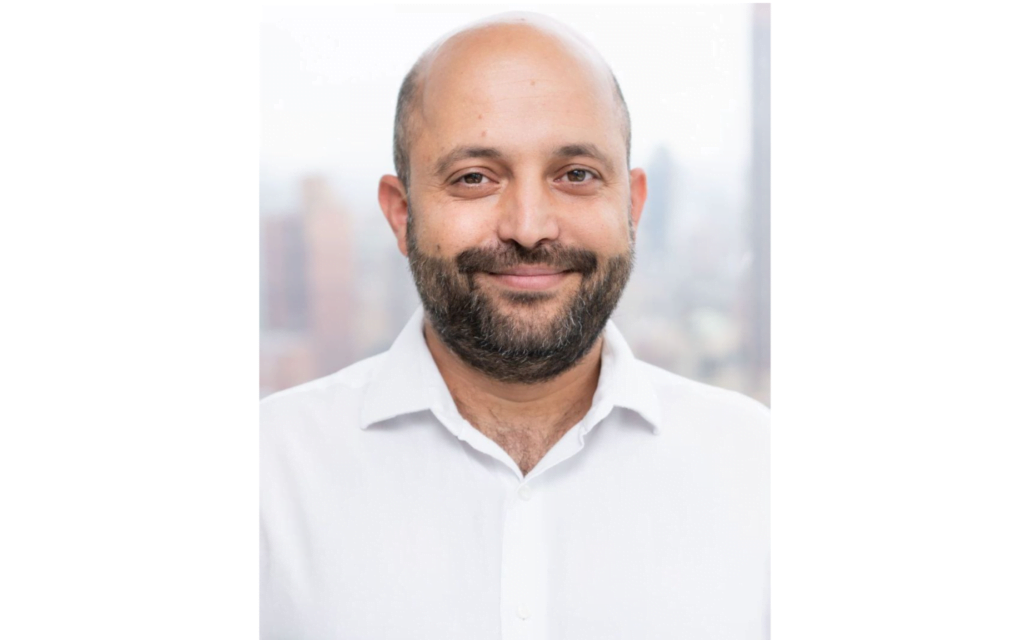 Эяль Хулата