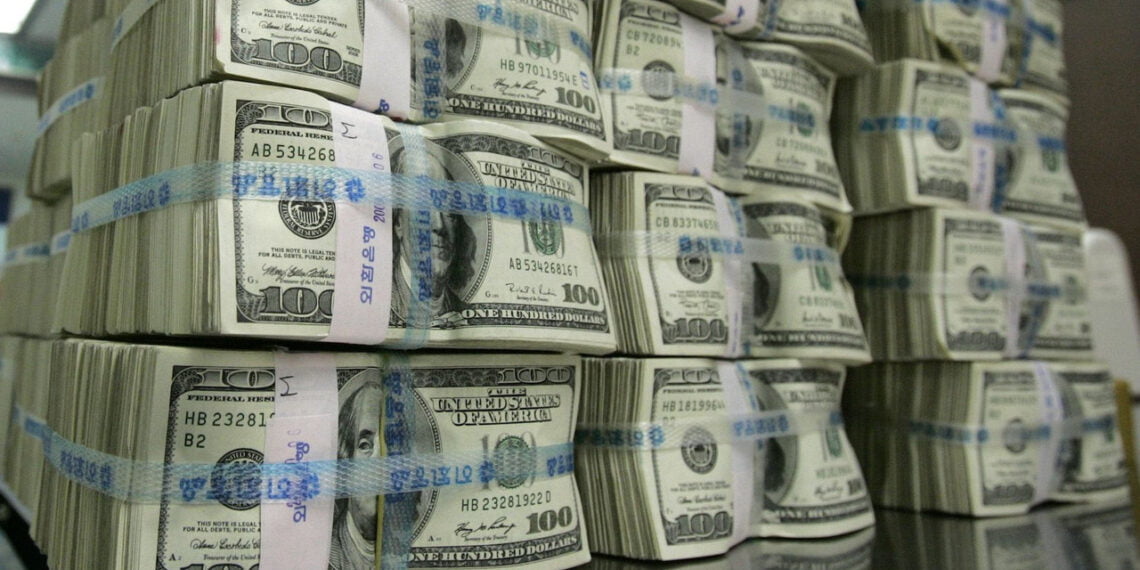 Доллар США. Фото: dunya.com