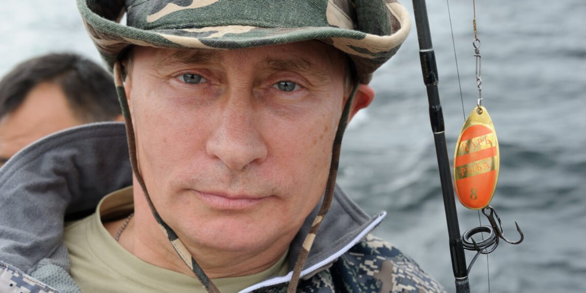 Владимир Путин на рыбалке. Фото: РИА Новости / Алексей Никольский