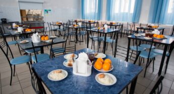 Госдума рассмотрит инициативу по изменению системы питания в школах