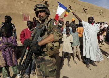 Французский солдат в Мали. Фото: citypeopleonline.com