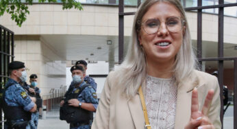 Соболь сбежала из России через особую «форточку»