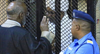 Экс-президент Судана ответит за геноцид в Дарфуре перед Международным уголовным судом