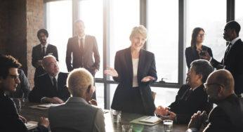 9 фраз, которые мешают в деловом общении