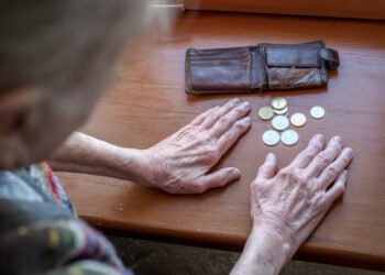 Бедность. Фото: iStock