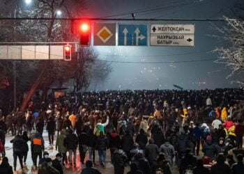 Акция протеста в Алматы. Фото: Ruslan Pryanikov / AFP