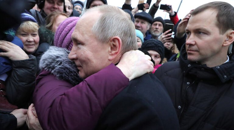 Путин сделал подарок пенсионерам, но и здесь есть свои минусы