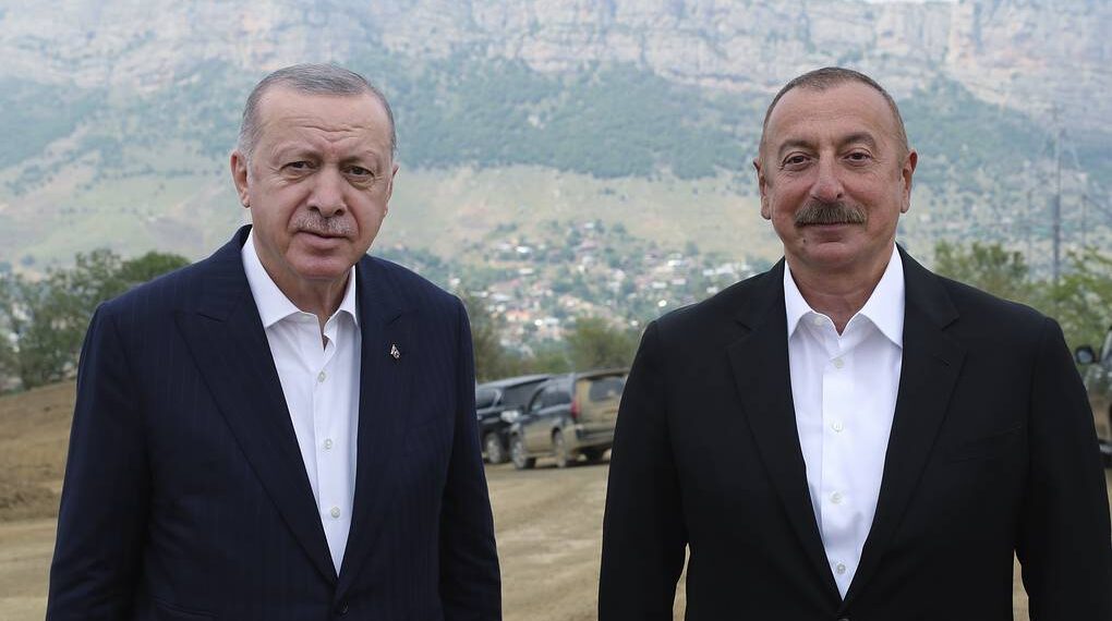 Реджеп Эрдоган и Ильхам Алиев. Фото: пресс-служба президента Турции / AP