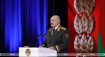 «Остановитесь!»: Лукашенко обратился к украинскому народу и руководству