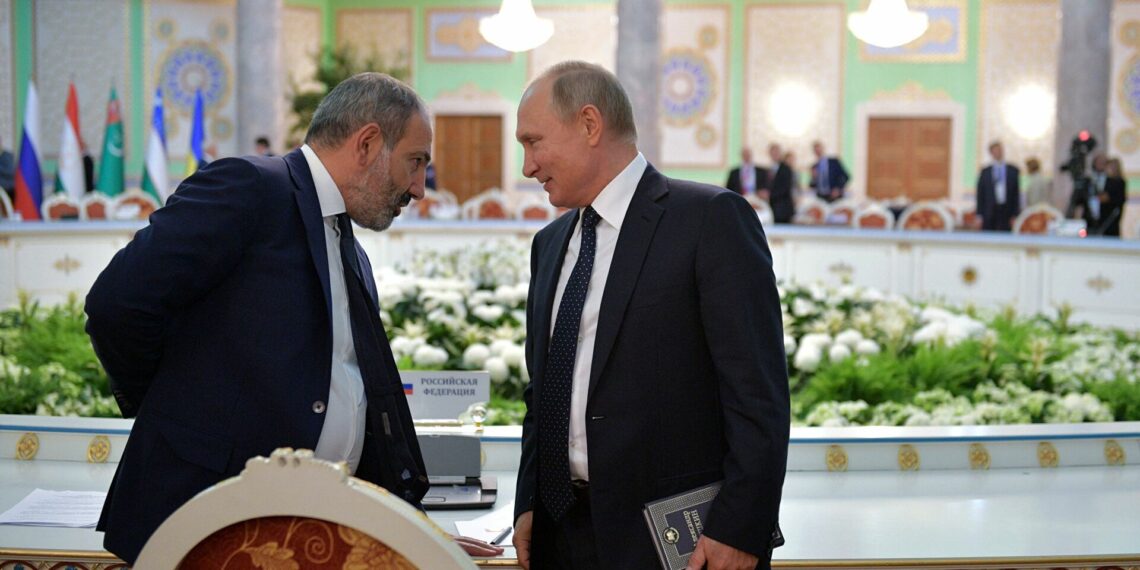 Никол Пашинян и Владимир Путин. Фото: Sputnik Aleksey Druzhinin