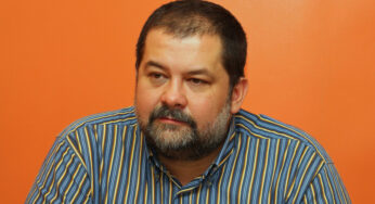 Сергей Лукьяненко: Россия всегда была уникальной страной