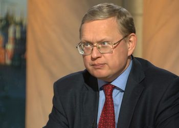 Депутат Госдумы Михаил Делягин