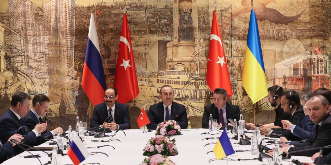 Переговоры в Стамбуле. Фото: АА