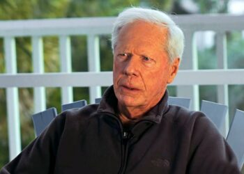 Пол Крейг Робертс. Фото: rossaprimavera.ru