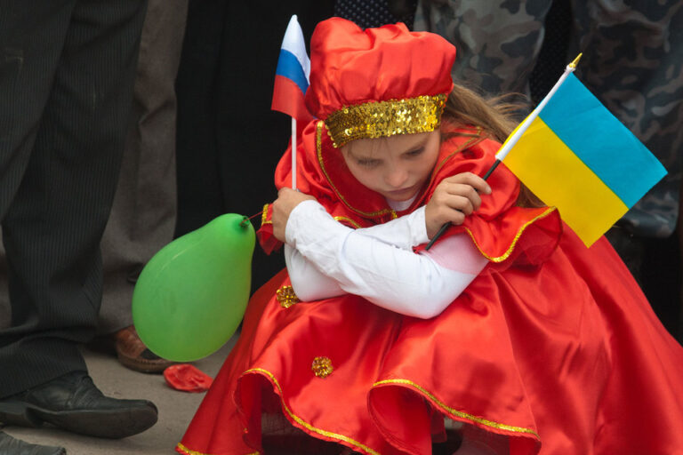 Кто Россия для Украины — брат, сват или враг?