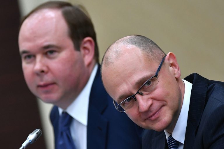 Армия героически защищает Россию, чего нельзя сказать про госуправление