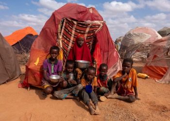 Семья в Сомали. Фото: Sebastian Rich / UNICEF