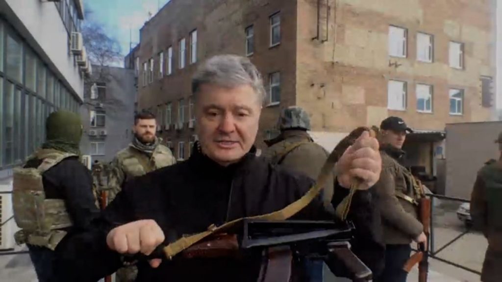 Петр Порошенко в эфире CNN. Фото: cnn.com