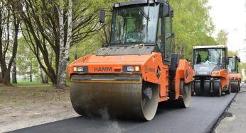 За три года в России отремонтировали более 2,1 тыс. участков дорог к школам