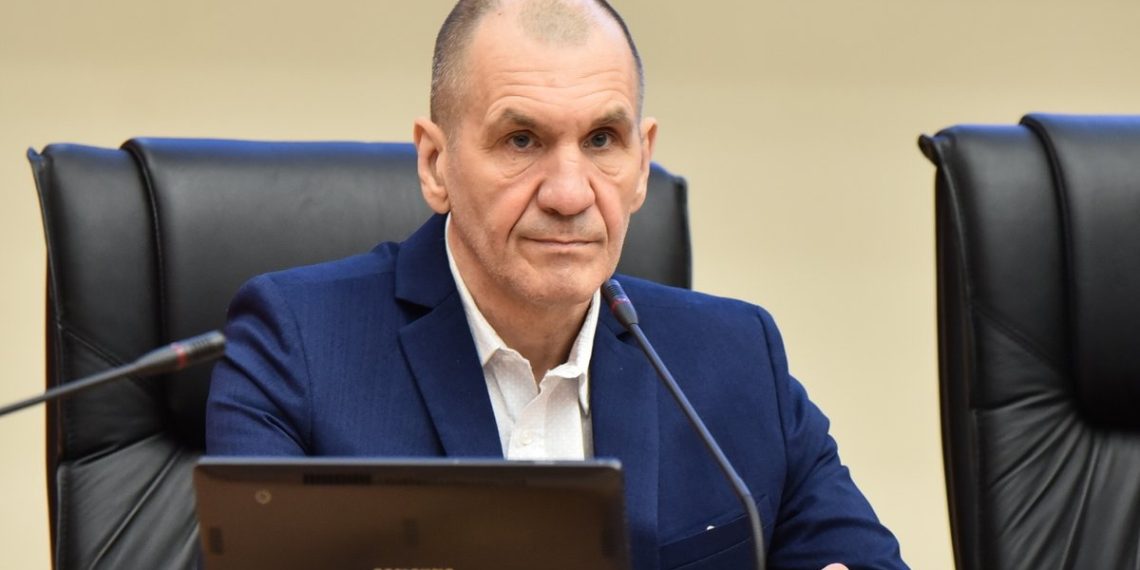 Максим Шугалей