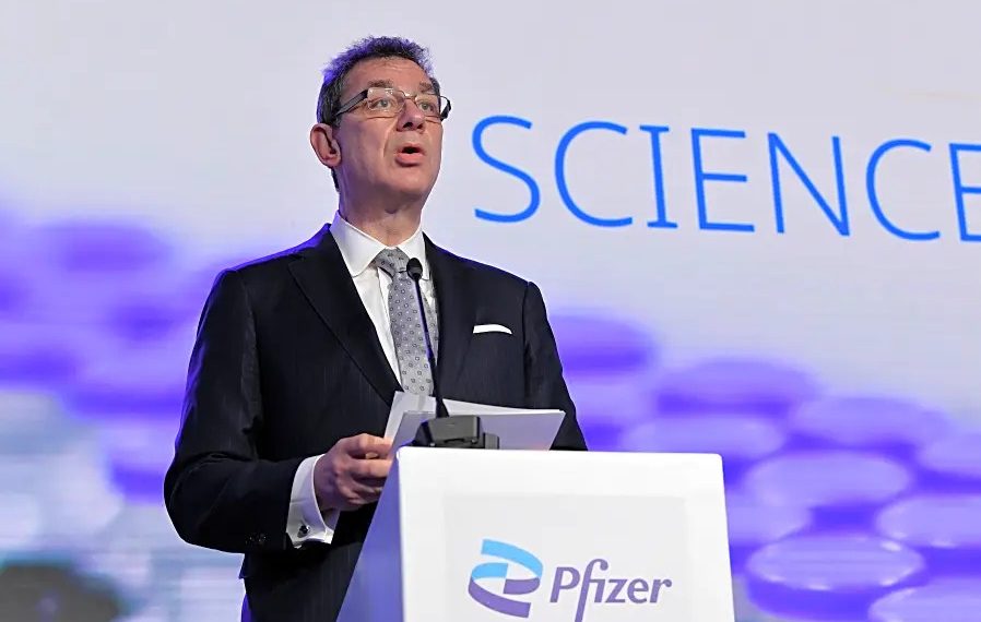 Гендиректор компании Pfizer Альберт Бурла. Фото: MARC ISRAEL SELLEM
