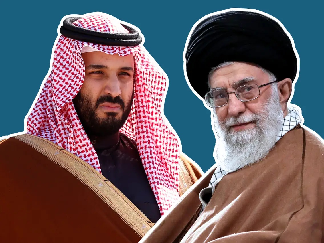Али Хаменеи и Мохаммед бен Салман. Иллюстрация: Samantha Lee / Business Insider, Faisal Al Nasser / Reuters