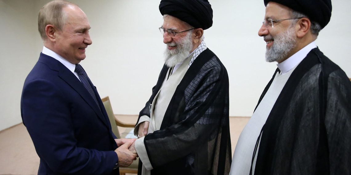 Владимир Путин, Али Хаменеи и Ибрагим Раиси. Фото: khamenei.ir