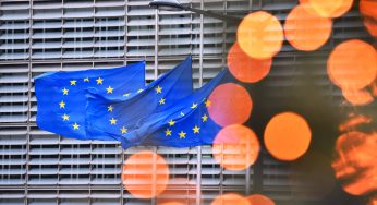 Еврокомиссия блокирует выдачу кредита Украине на €1,5 млрд