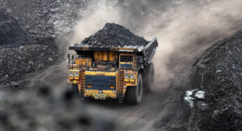 Морской экспорт российского угля остановился из-за санкций ЕС — Bloomberg